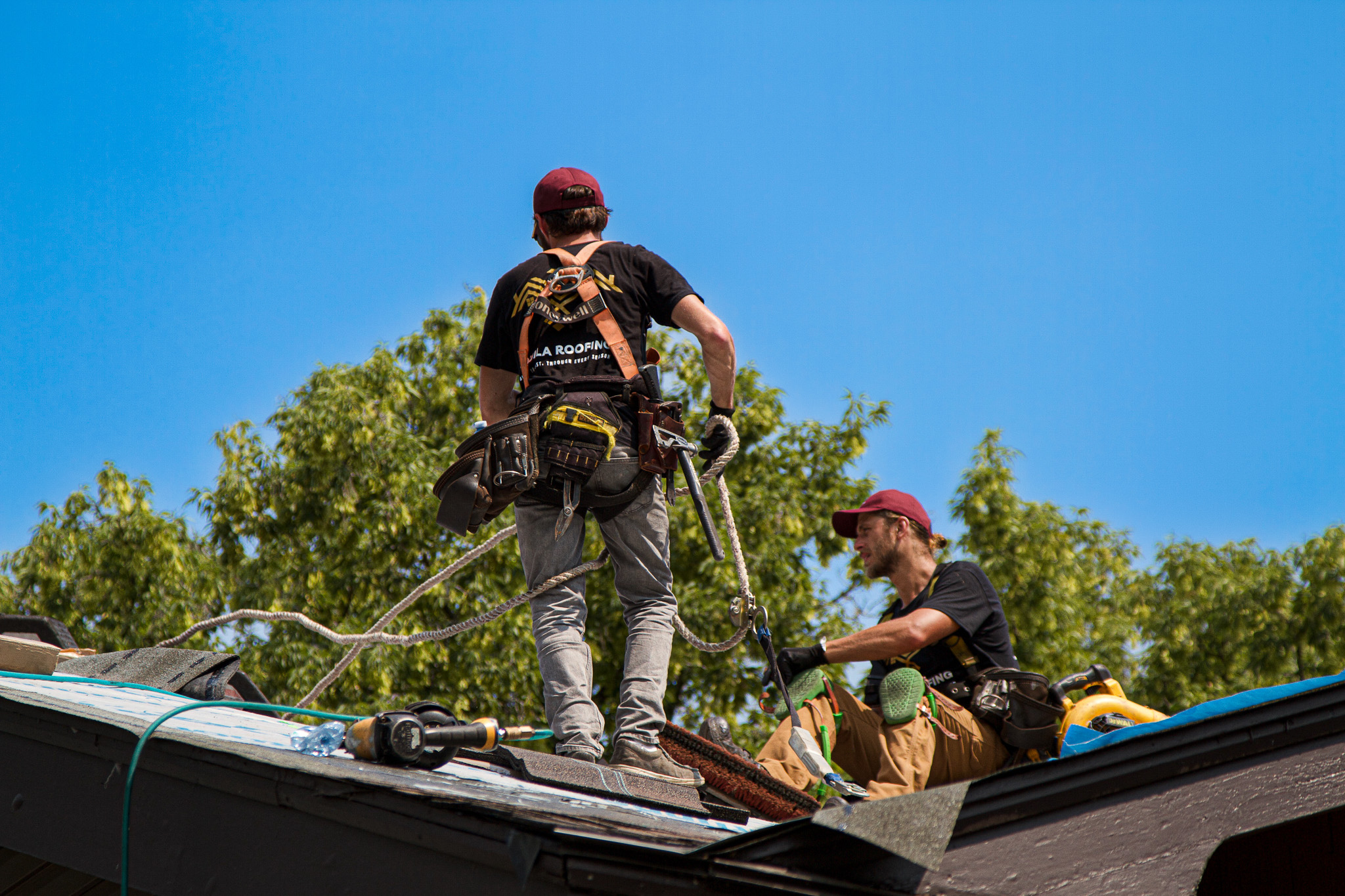 New Roof in Ottawa - Signs Your Roof Needs Replacement